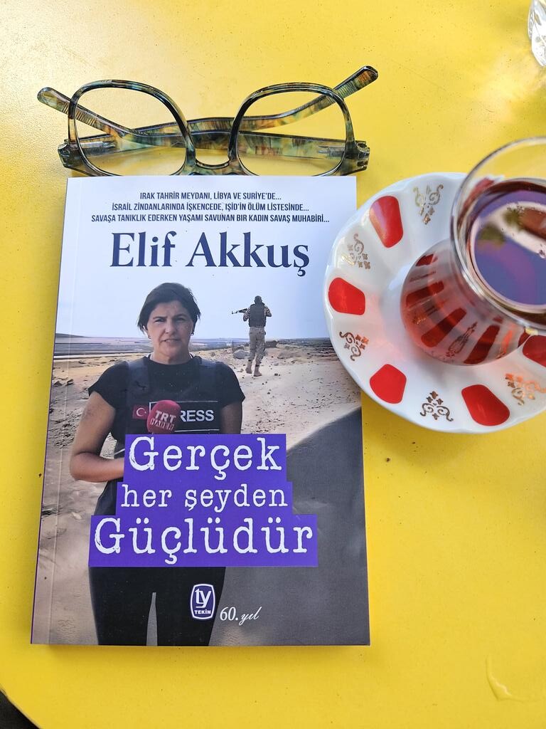 Elif Akkuş 