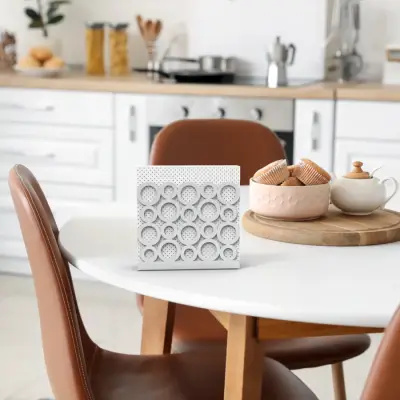 Modern Halka Tasarımıyla Zarif Sofralar: Gümüş Renk Metal Peçetelik - 1