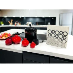 Modern Halka Tasarımıyla Zarif Sofralar: Gümüş Renk Metal Peçetelik - 2