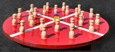 Zar ile Aynı Renkli Figürü Bulma Oyunu - 1